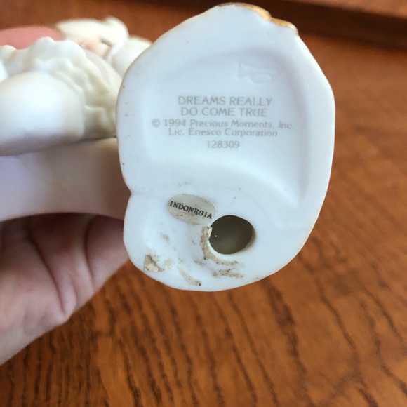 Precious moments - Picture 3 of 5